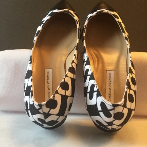 Diane von Furstenberg - Preppy Printed Flats US 8 | IT 38 - Picture 5 of 6